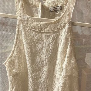 lace sleeveless blouse